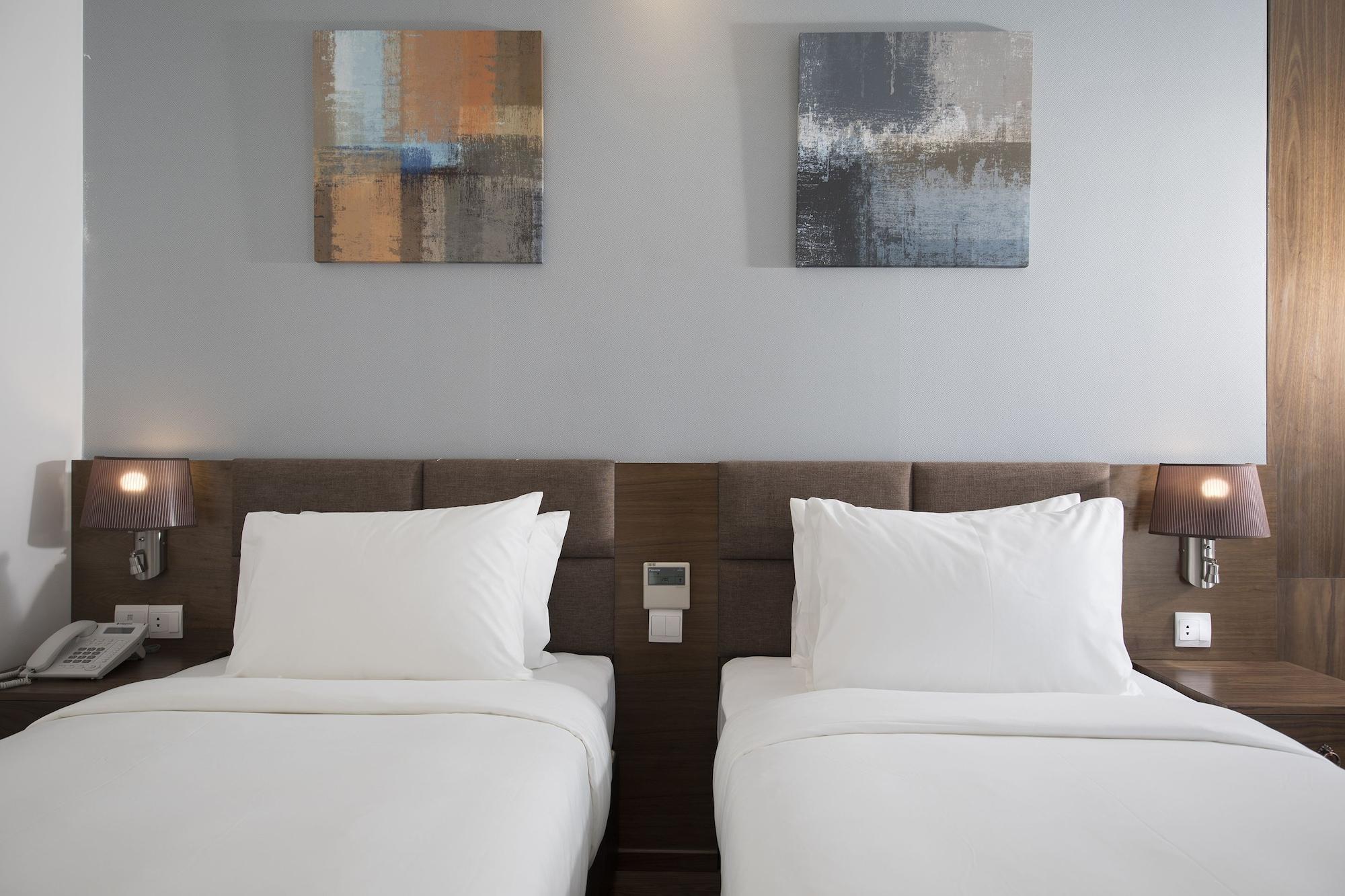 The Blue Hotel Хошимін Екстер'єр фото